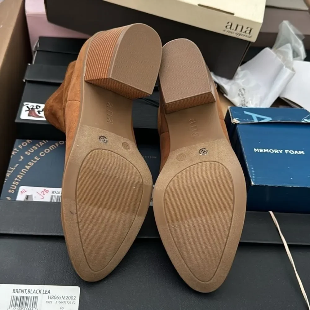 Ana Electra Whiskey Booties